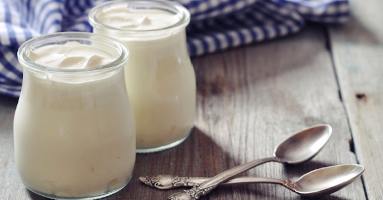 Половин Япония закусва с българско кисело мляко