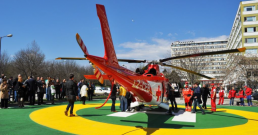 Уникална демонстрация – спасяват с хеликоптер тежко пострадала при производствен инцидент жена!