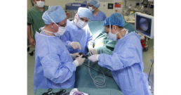 Безплатни операции за българчета със сколиоза от гостуващи хирурзи