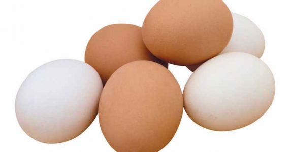 Как добавянето на яйца към вашите салати може да помогне за предотвратяване на рак