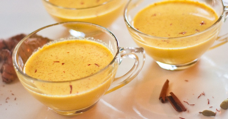 Пийте мляко с куркума и останете в добро здраве и през тази зима